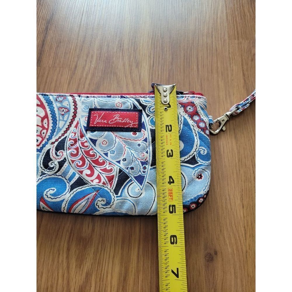 Vera Bradley Wristlet - Picture 6 of 9